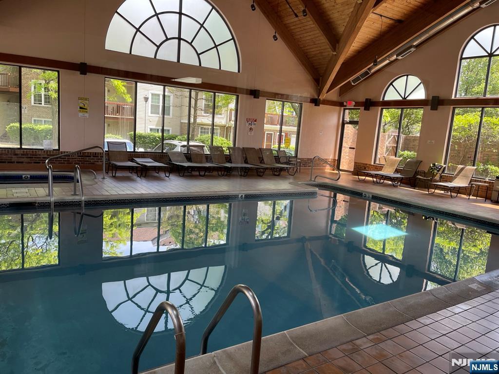 386 Village Court
