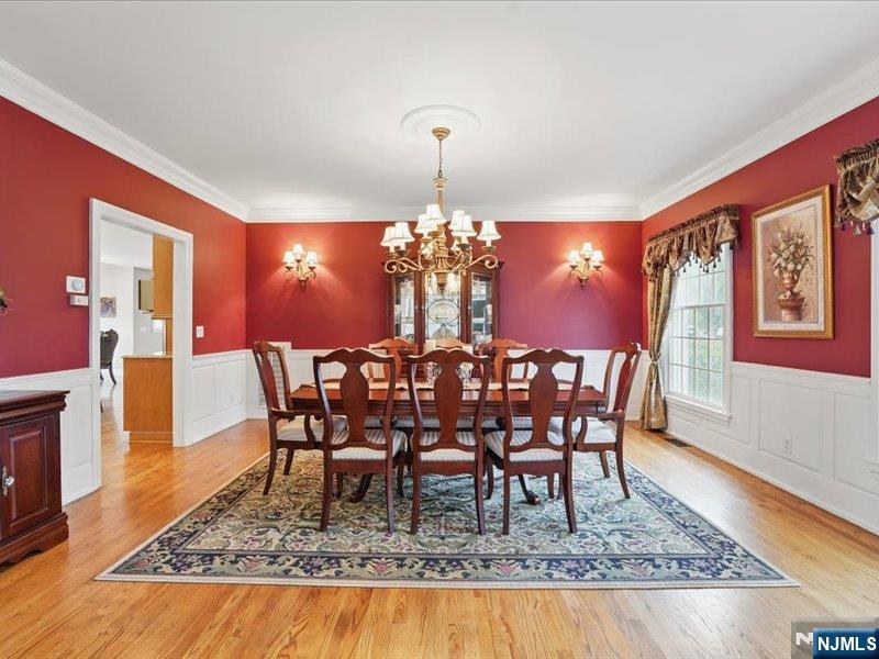 8 Matthew Place
