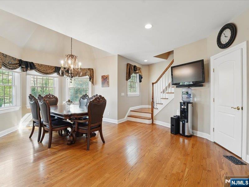 8 Matthew Place