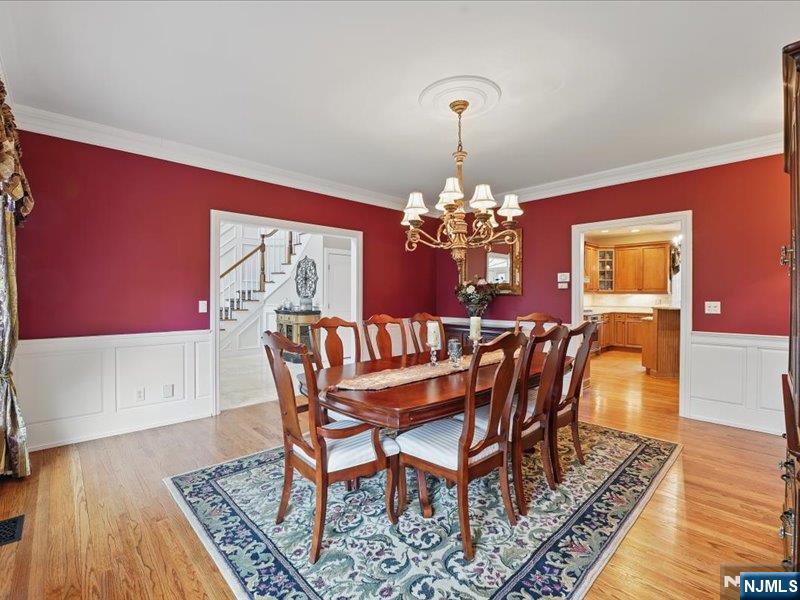 8 Matthew Place