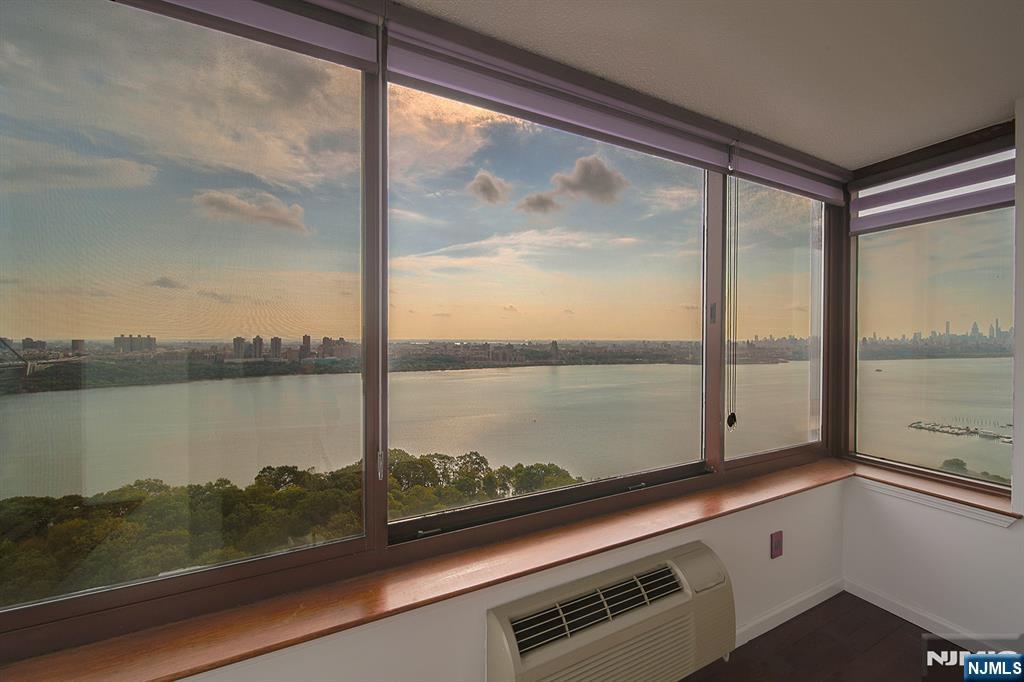 100 Old Palisade Road 3303