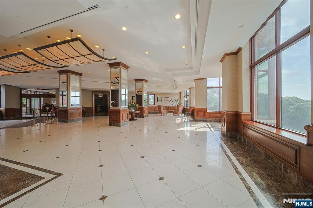 100 Old Palisade Road 3303