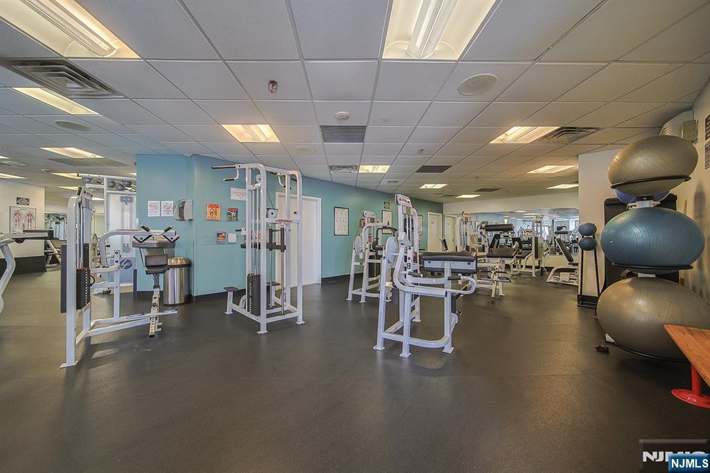 100 Old Palisade Road 3303