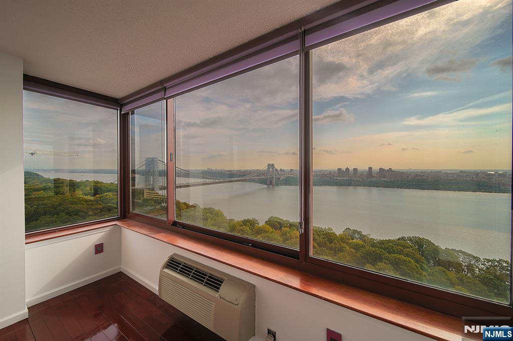 100 Old Palisade Road 3303