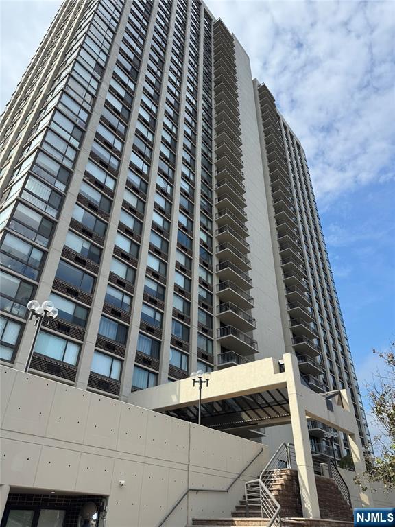 200 Old Palisade Road 7C