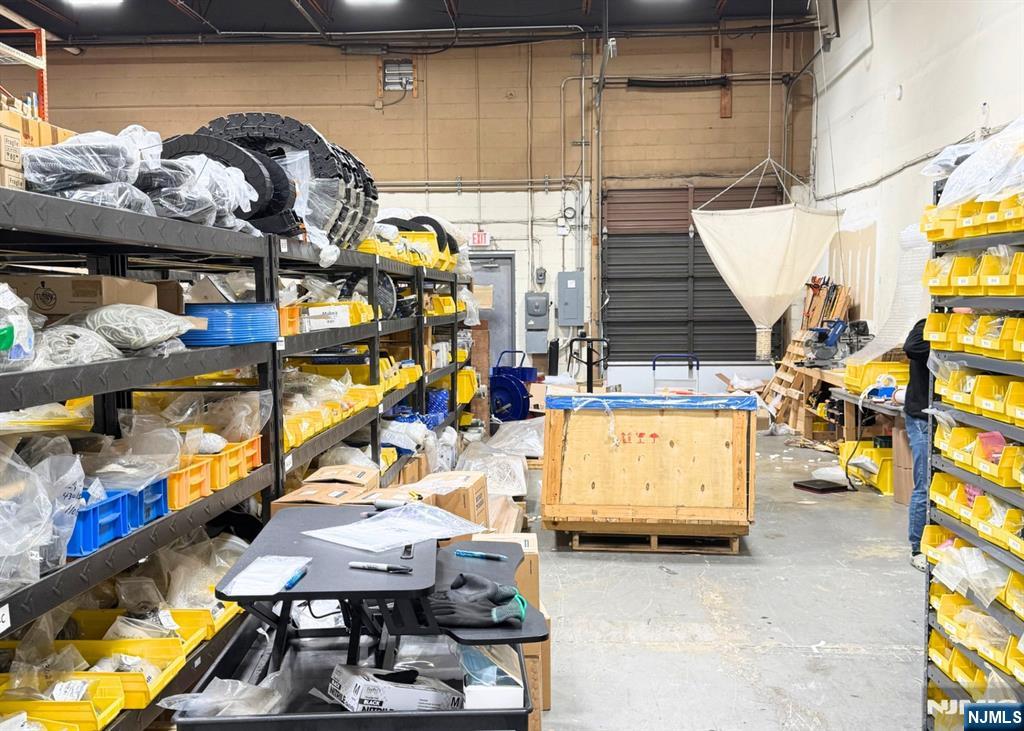 14 W Forest Avenue 14