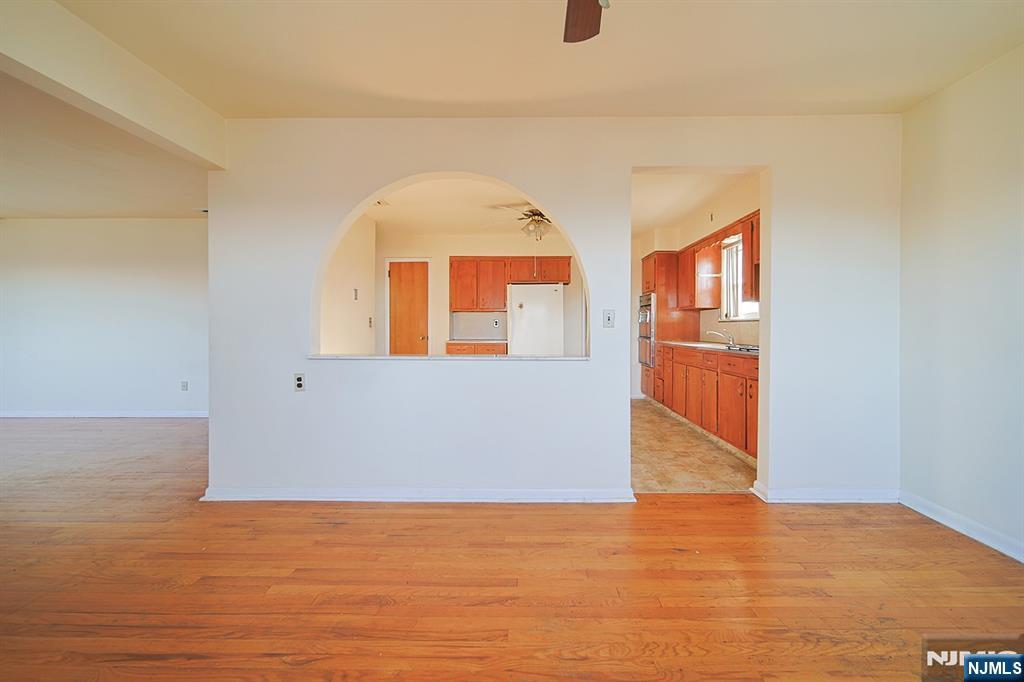 432 Oak Street