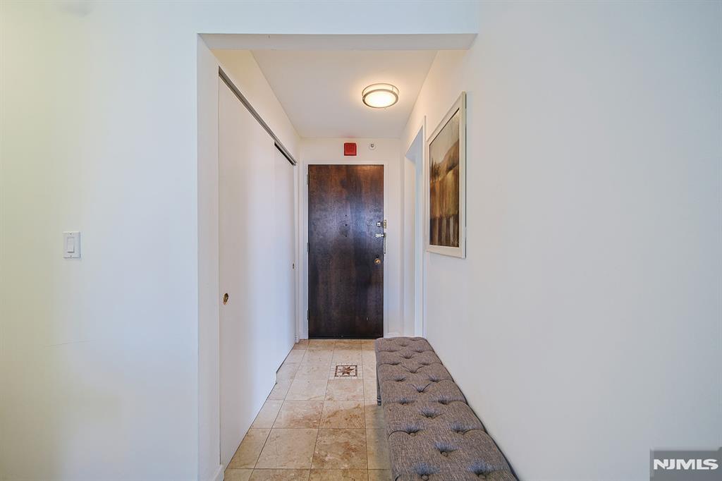 200 Old Palisade Road 9H