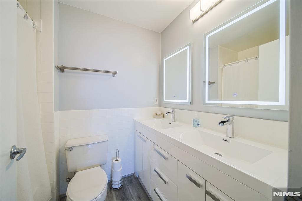 200 Old Palisade Road 9H