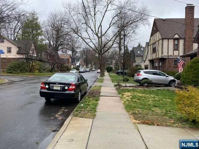 983 Grace Terrace