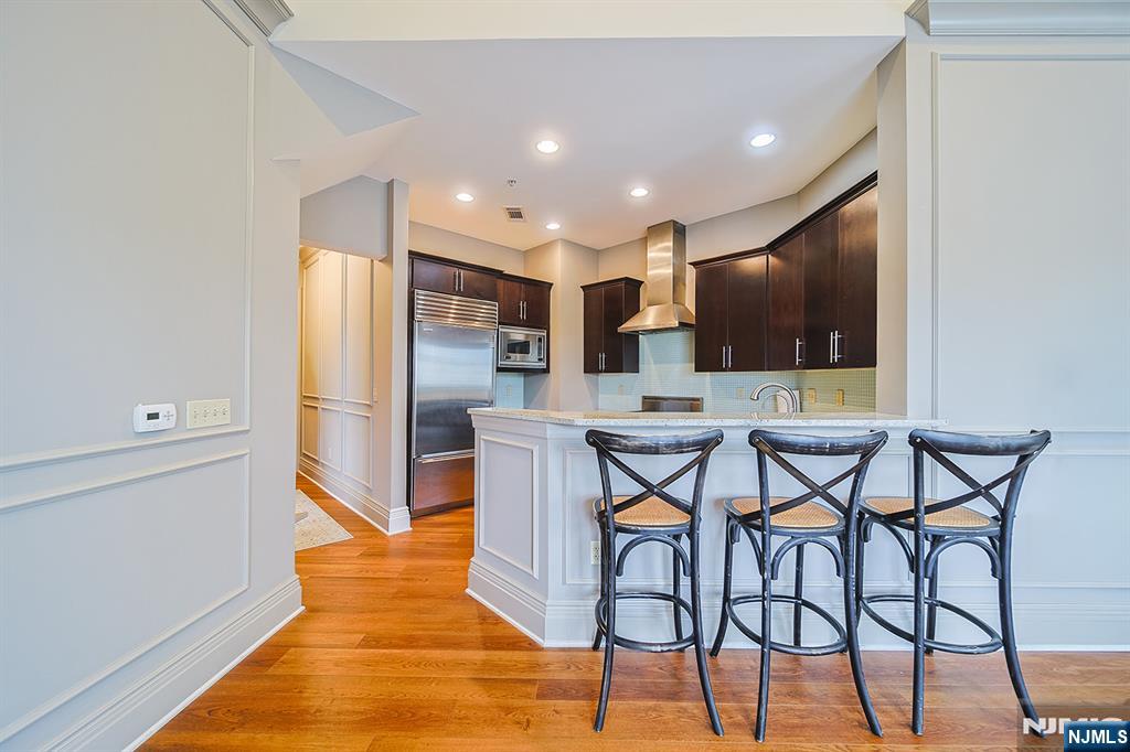 1302 The Plaza 302