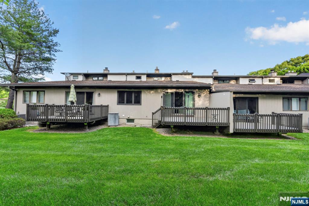 69 Peach Hill Court