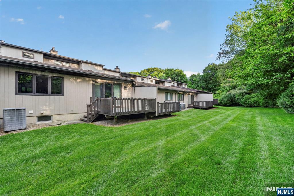 69 Peach Hill Court