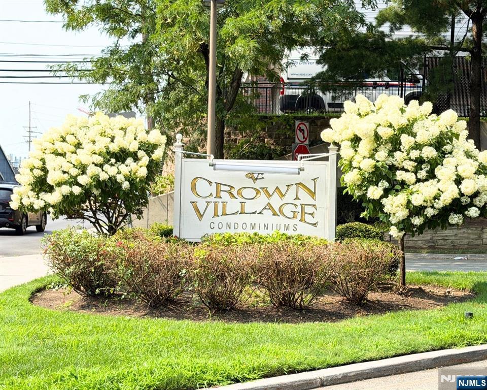 800 River Road 333