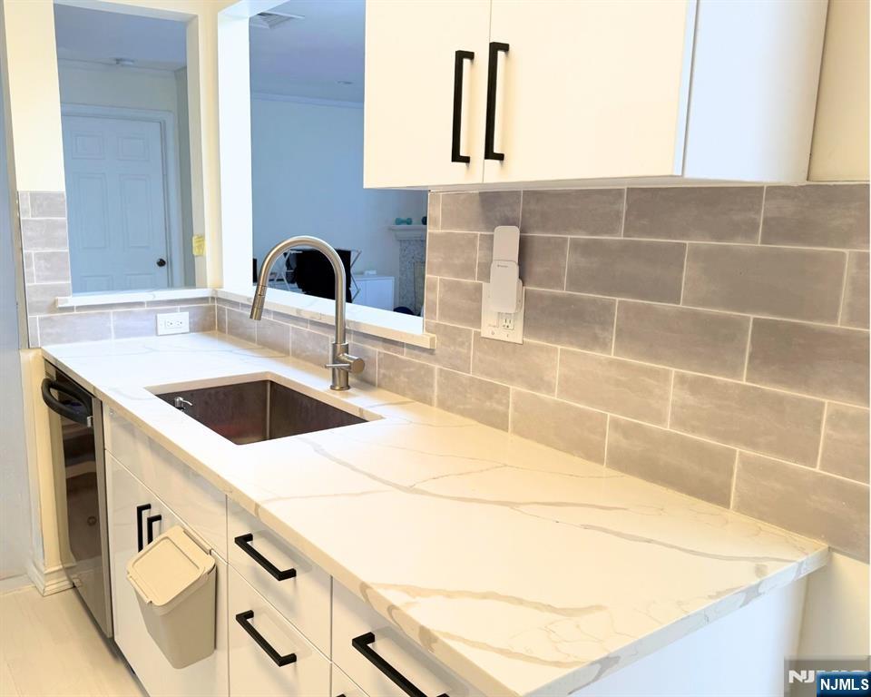 800 River Road 333