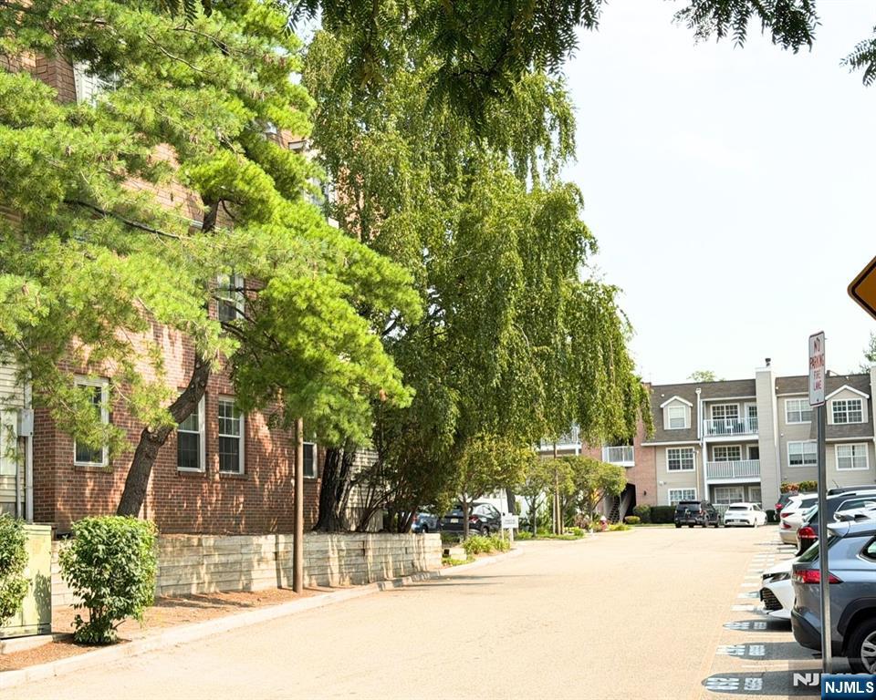 800 River Road 333