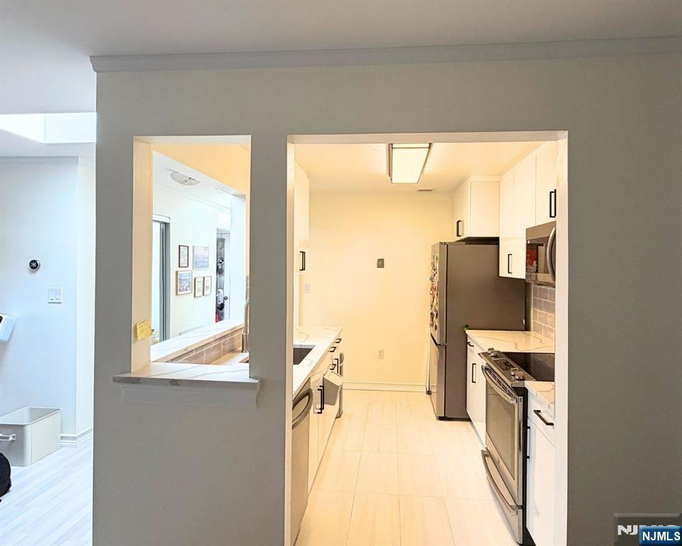 800 River Road 333