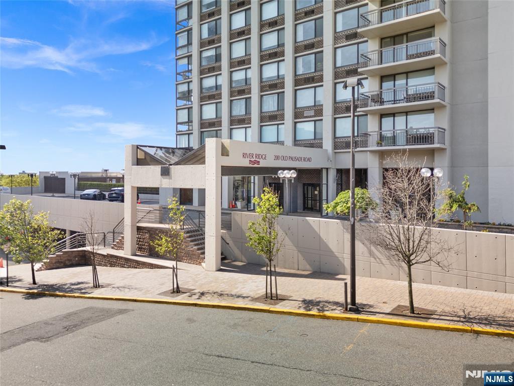200 Old Palisade Road TH2