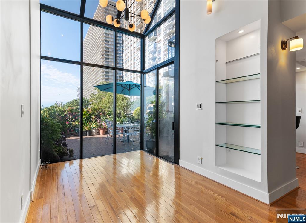200 Old Palisade Road TH2
