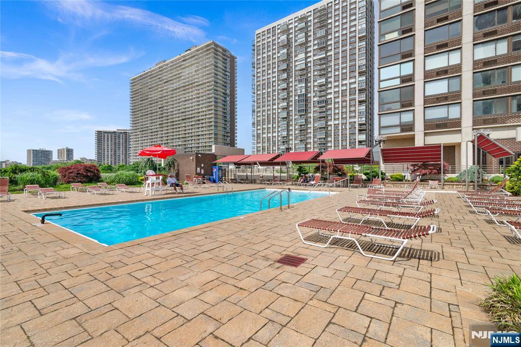 200 Old Palisade Road TH2