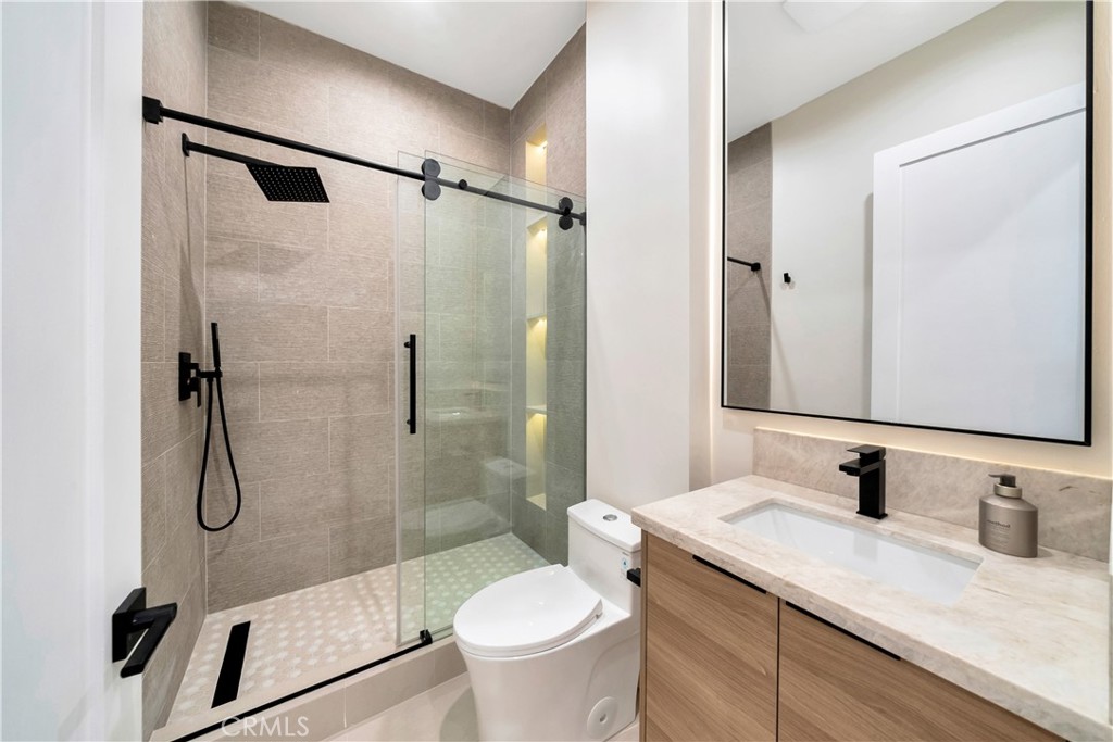 25871 Via Del Sur