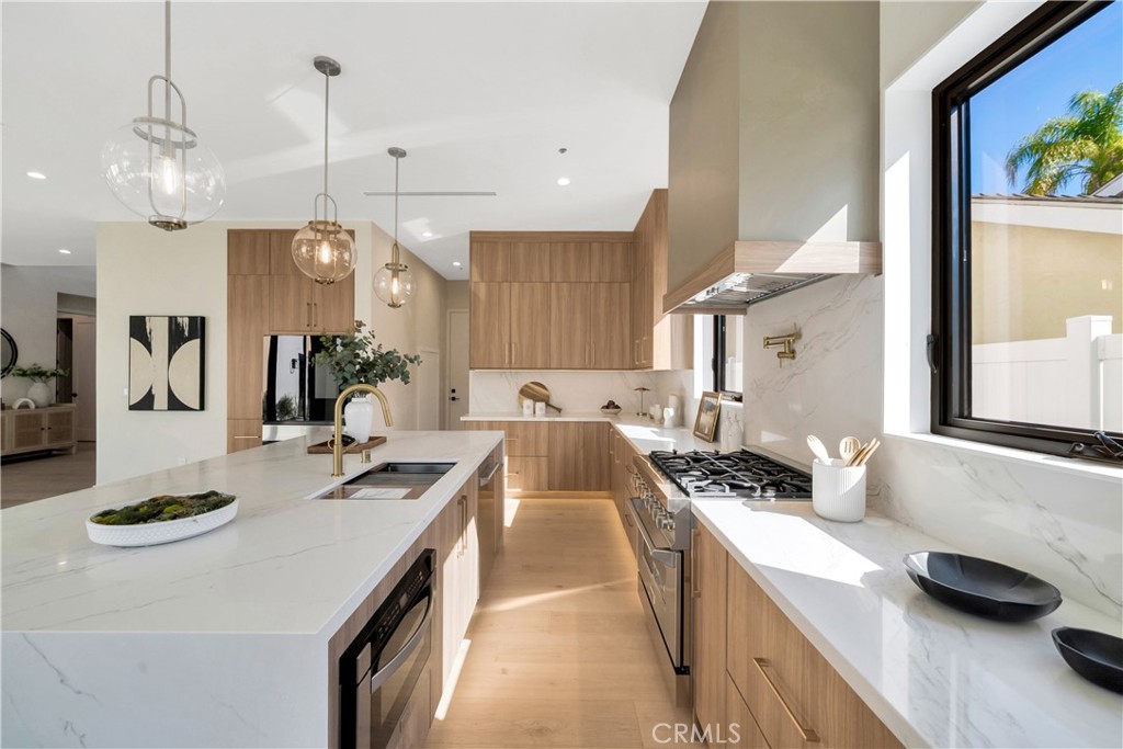 25871 Via Del Sur