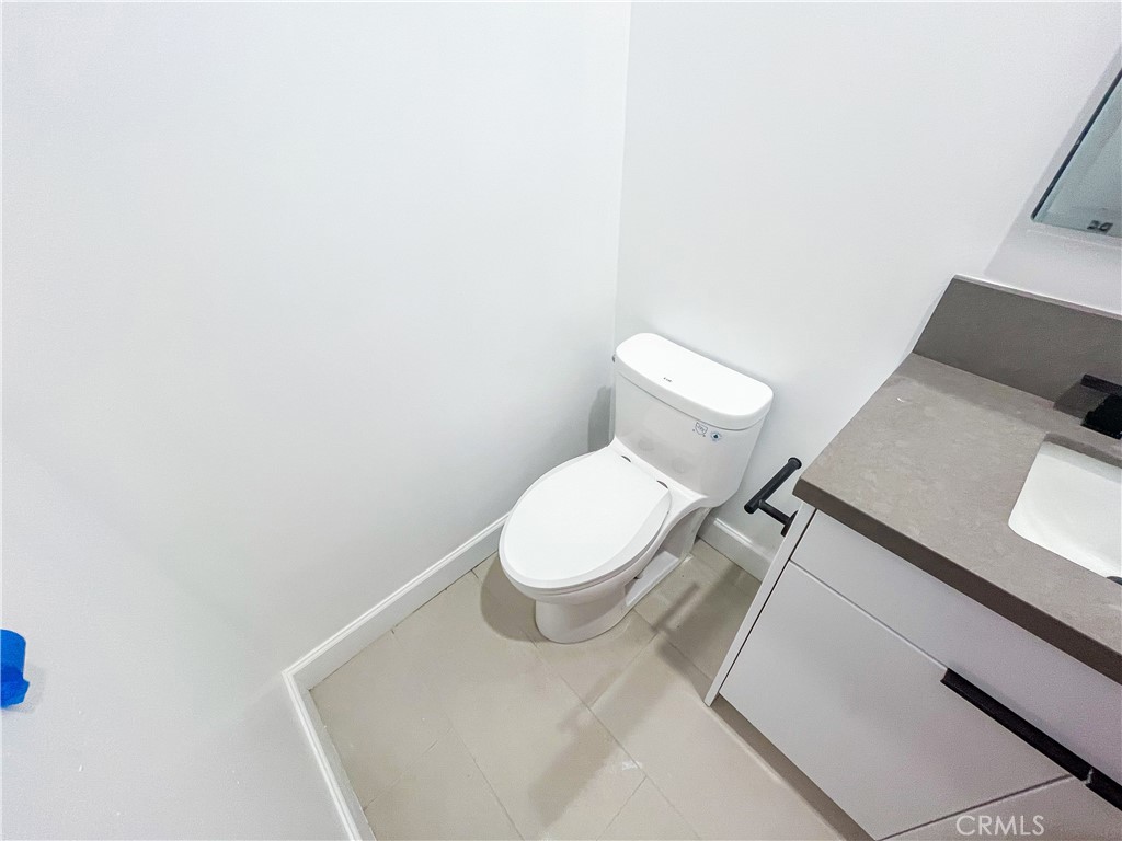 3020 1/2 Virginia Road