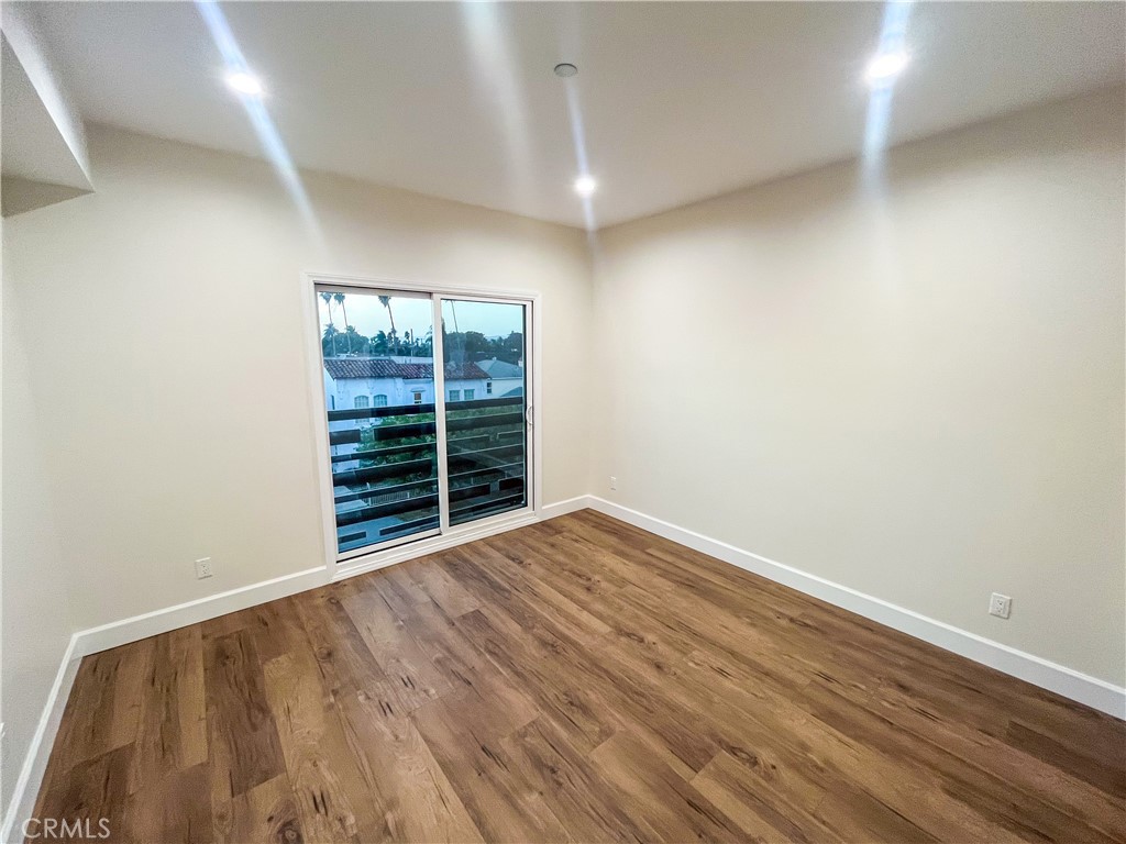 3020 1/2 Virginia Road