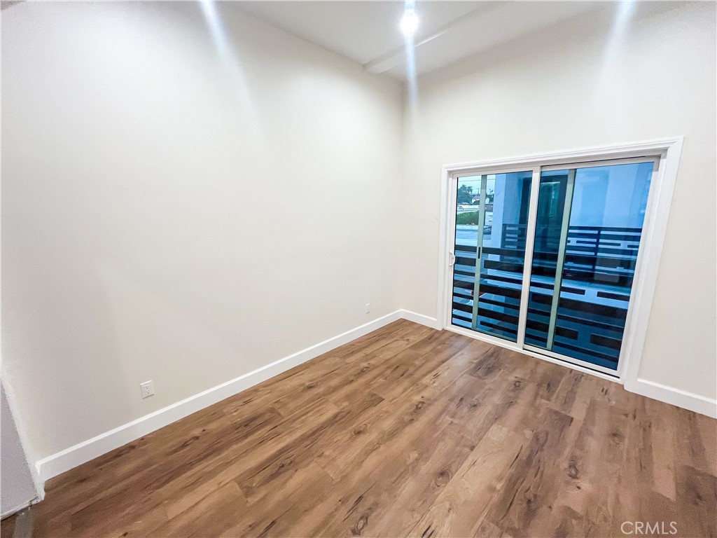 3020 1/2 Virginia Road