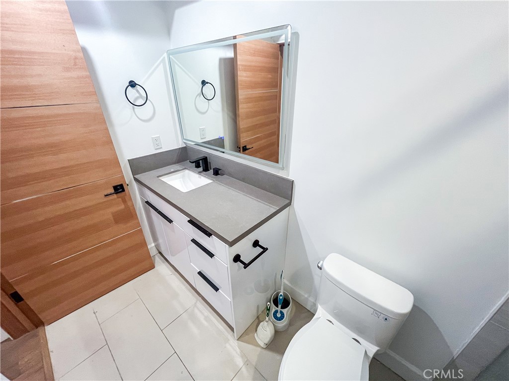 3022 1/2 Virginia Road