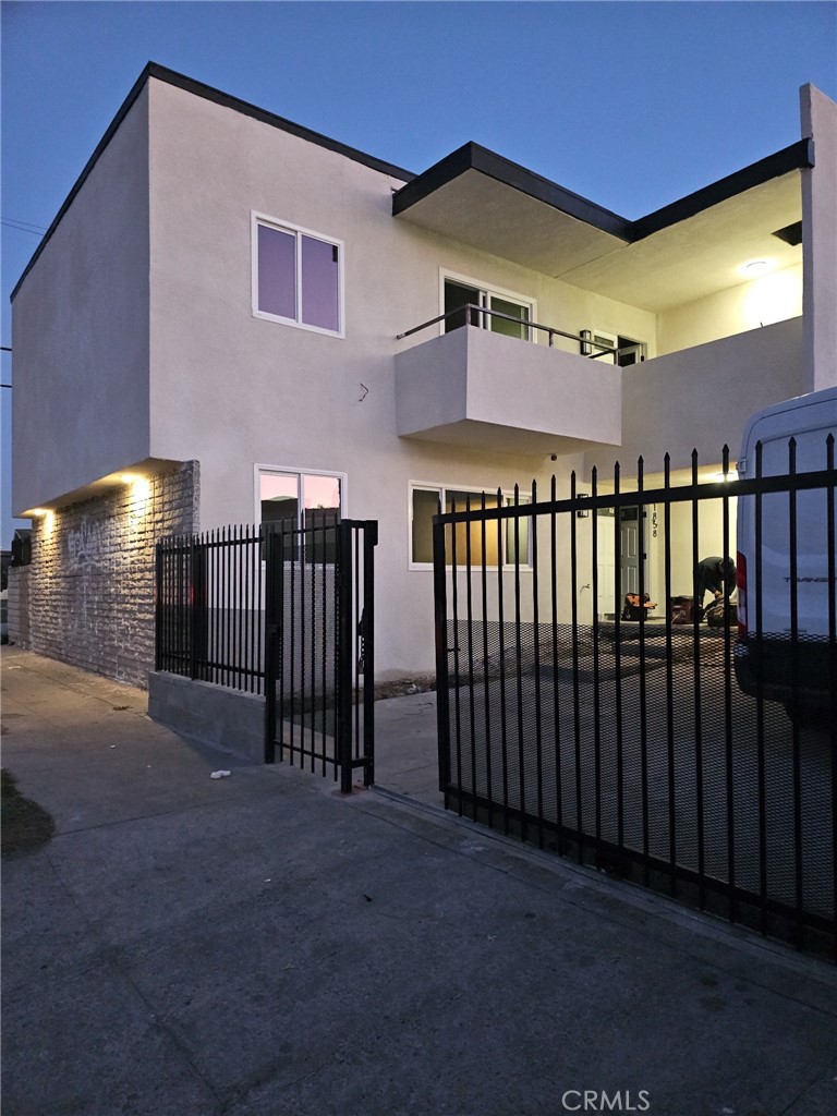 1858 W 48th Street 2