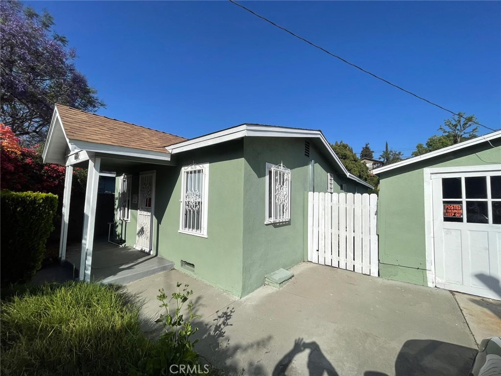 660 Silver lake Blvd