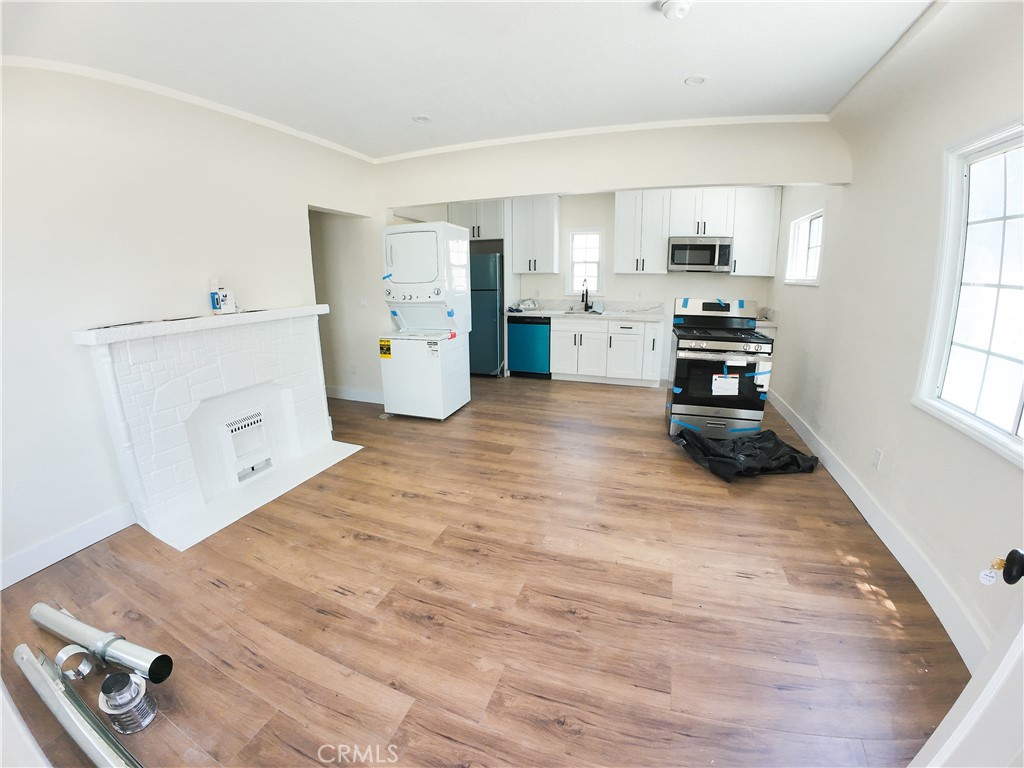 2814 S Mansfield Avenue 2814 1/2