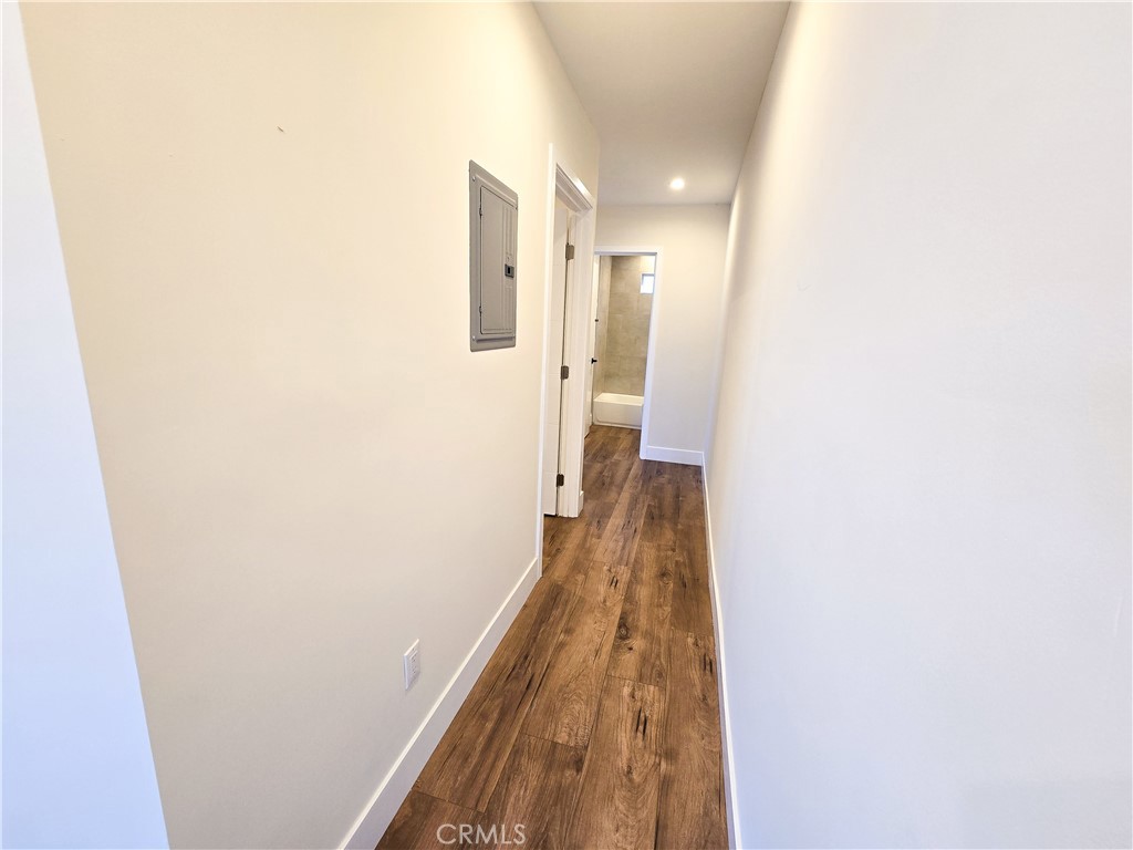 1920 W 52nd Street 1920