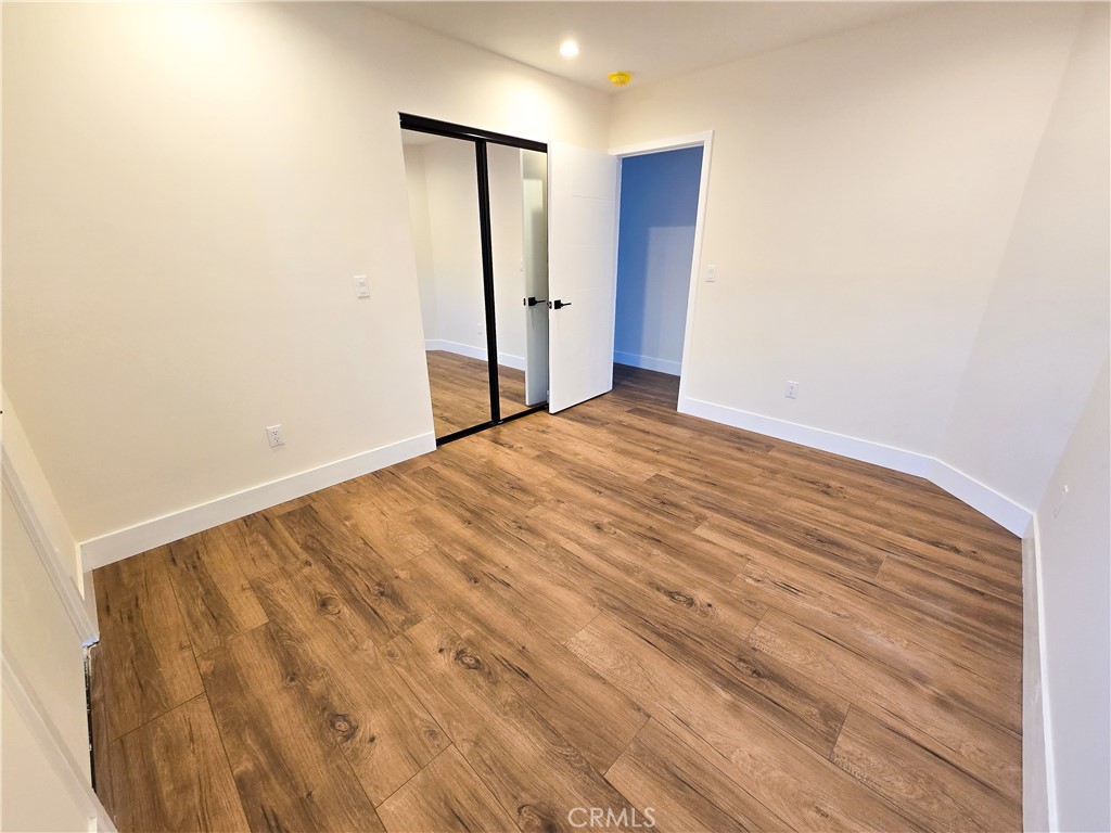 1920 W 52nd Street 1920