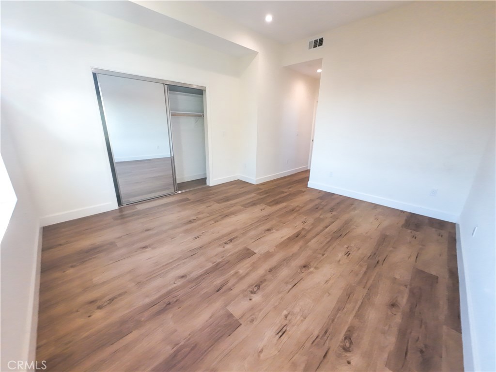 117 E 29th Street 115