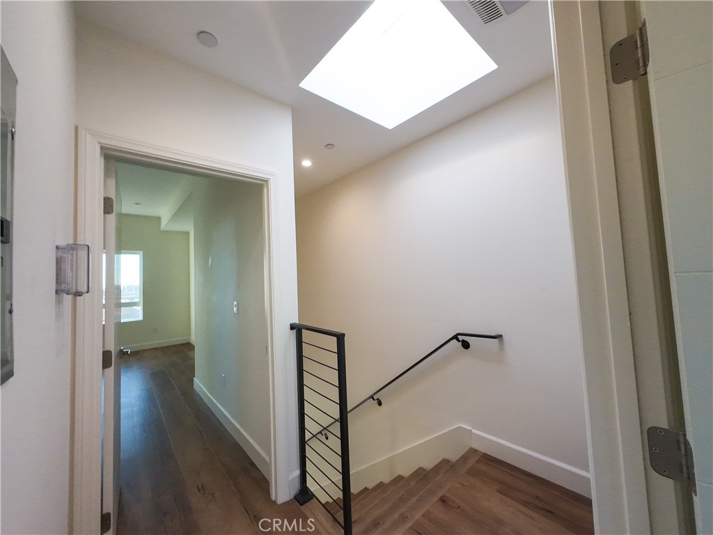 117 E 29th Street 115