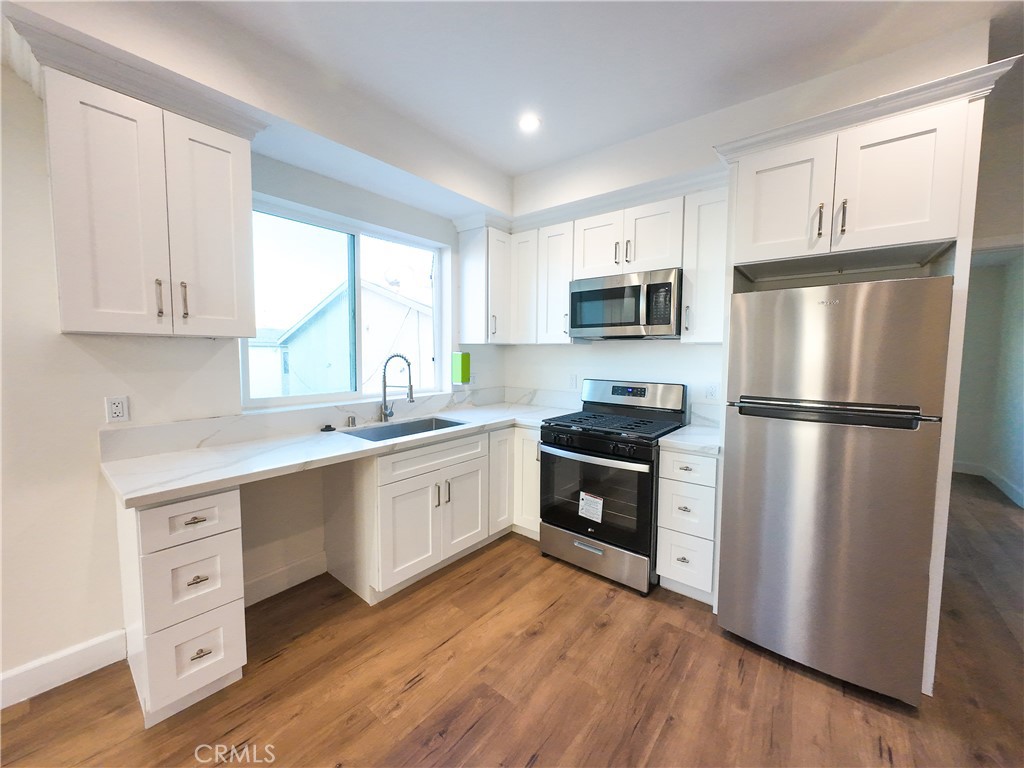 117 E 29th Street 117