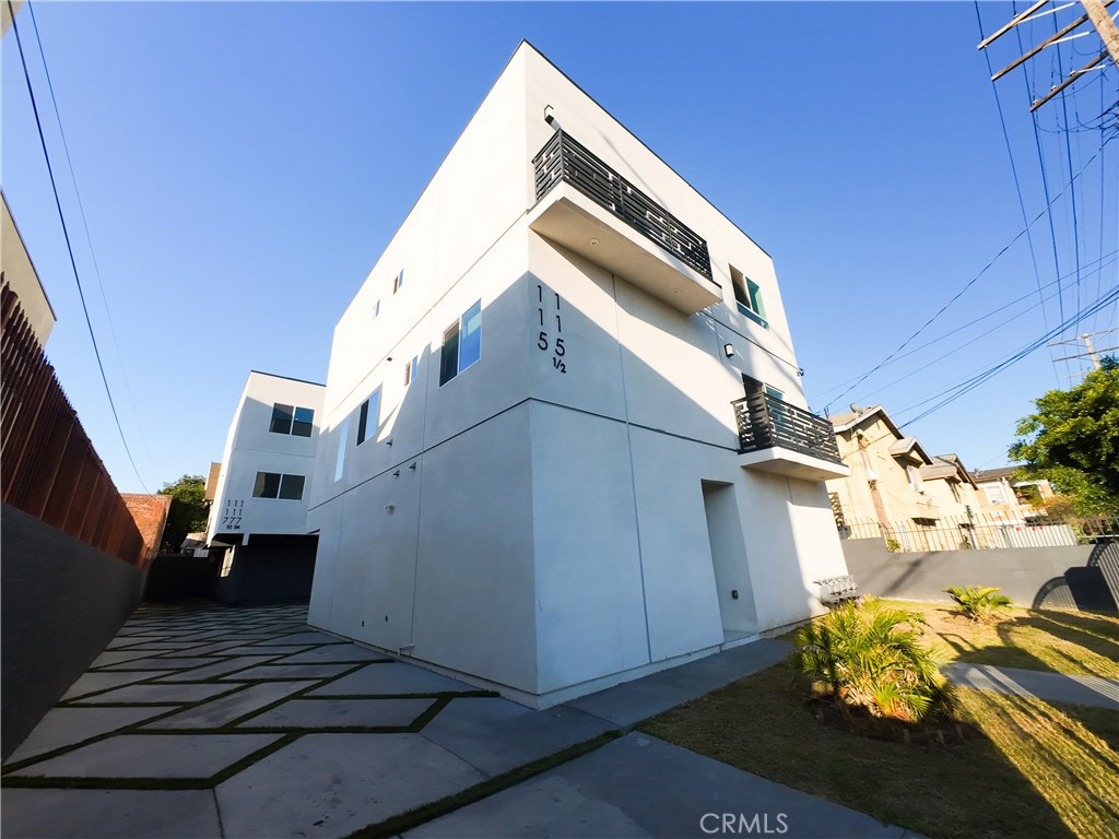 117 E 29th Street 117