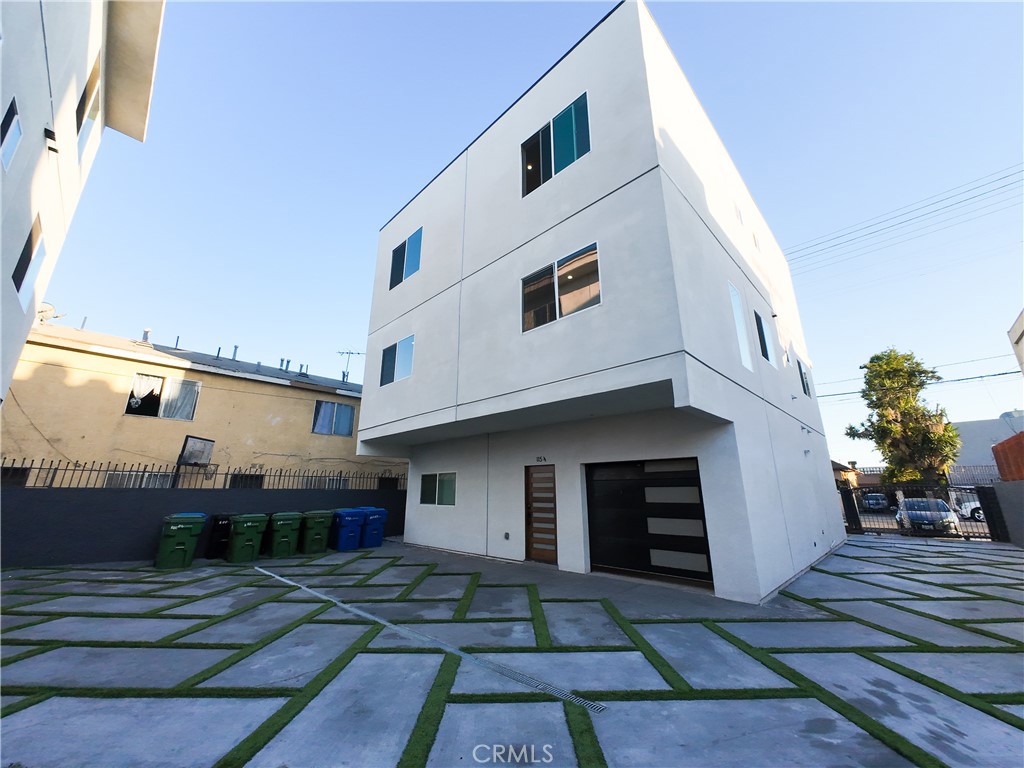 117 E 29th Street 117