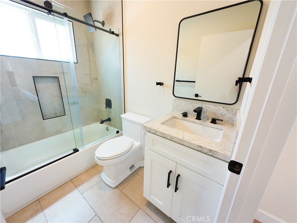 614 W 84th Street 616