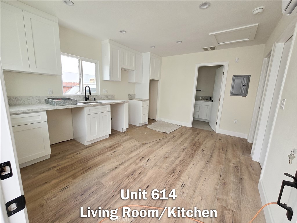 614 W 84th Street 614