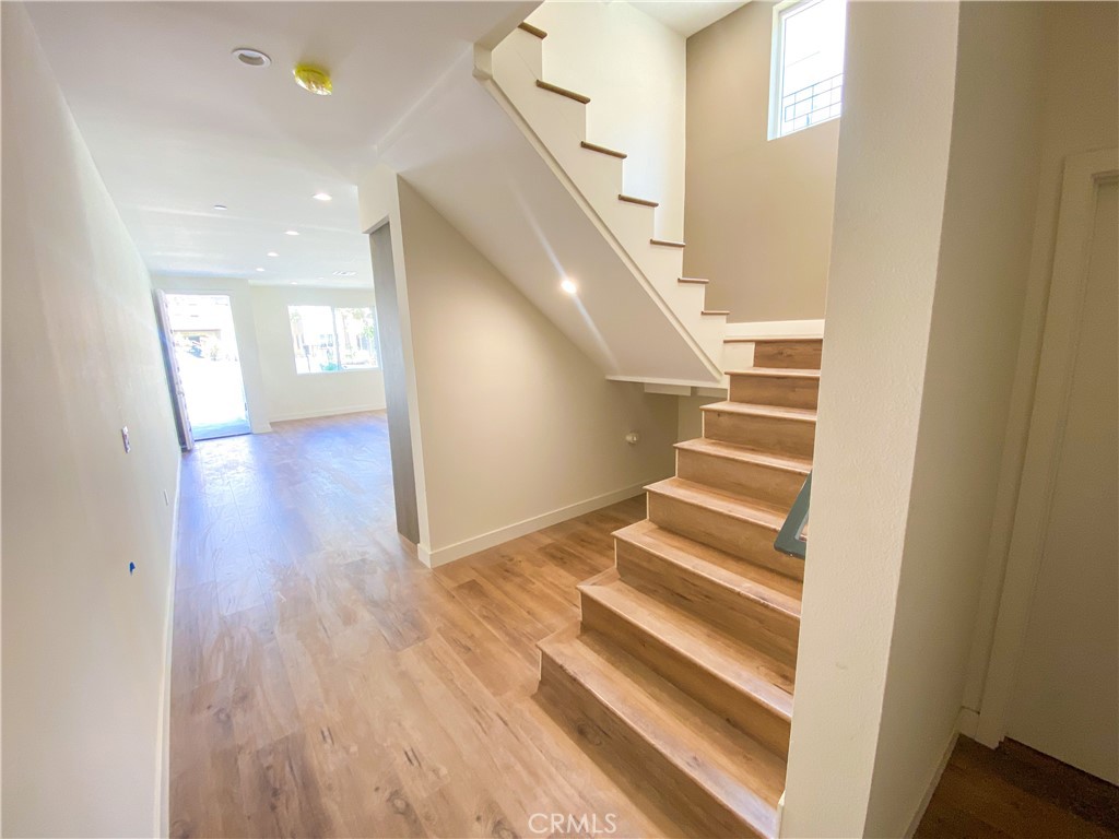 1839 S Gramery Place 1837