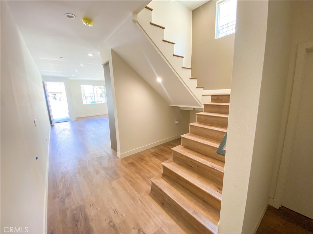 1839 S Gramery Place 1837