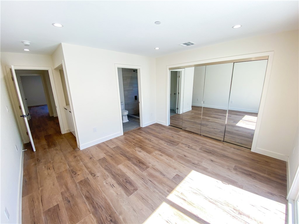 1839 S Gramery Place 1837