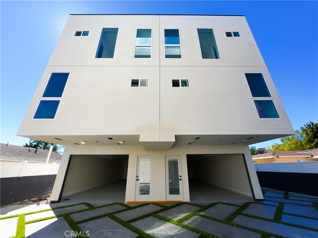 6628 Camellia Avenue 6628