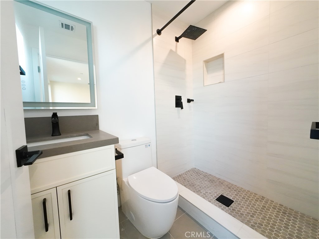 6628 Camellia Avenue 6628