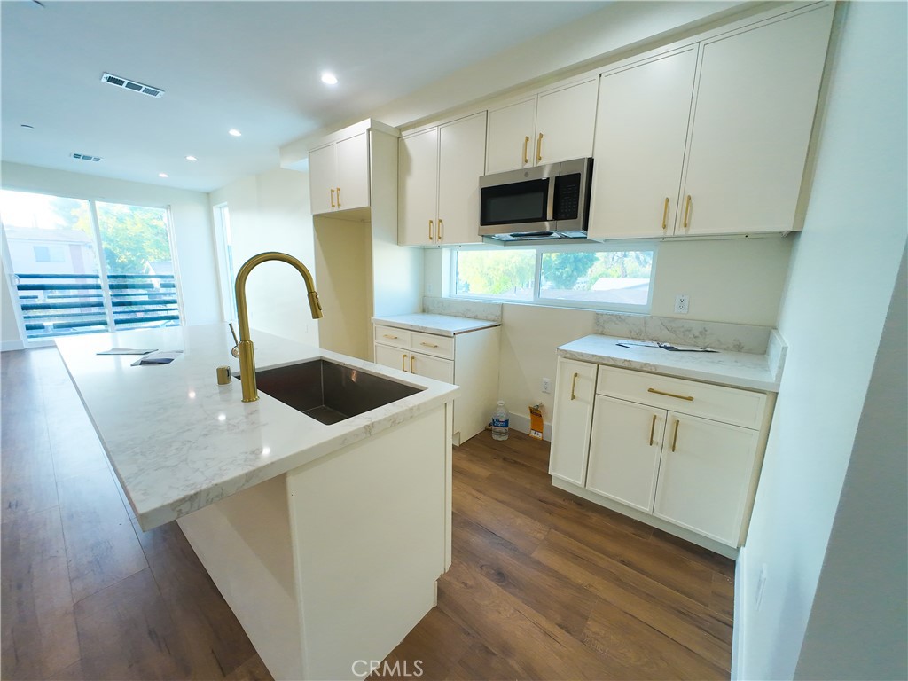 6628 Camellia Avenue 6628