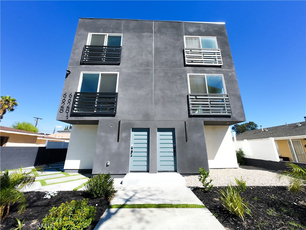 6628 Camellia Avenue 6628