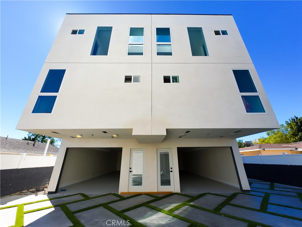 6628 Camellia Avenue 6628